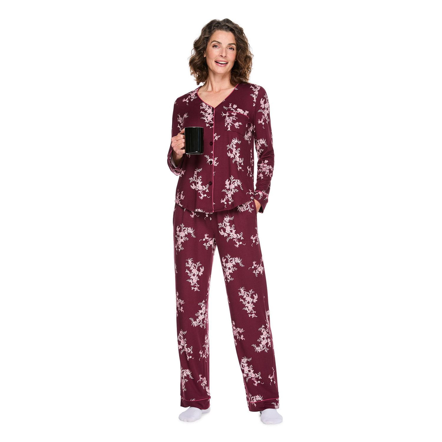 Iyla Women's Two Piece Pajama Set