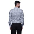 thumbnail image 4 of BESTMAN Chemise Habillée Décontractée pour Homme à Manches Longues, Coupe Ajustée, en Coton, à Boutons, 4 of 5