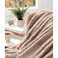 thumbnail image 3 of Swift Home Jeté de luxe en fausse fourrure, 3 of 4