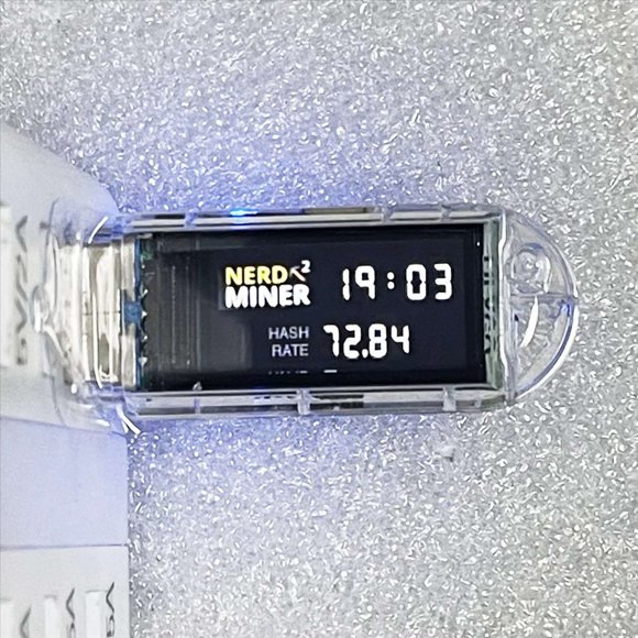 2X Mini USB Mining Machine NerdMiner V2 74KH/S USB BTC Crypto Miner Solo Lottery Miner BTC Solo Miner with Display