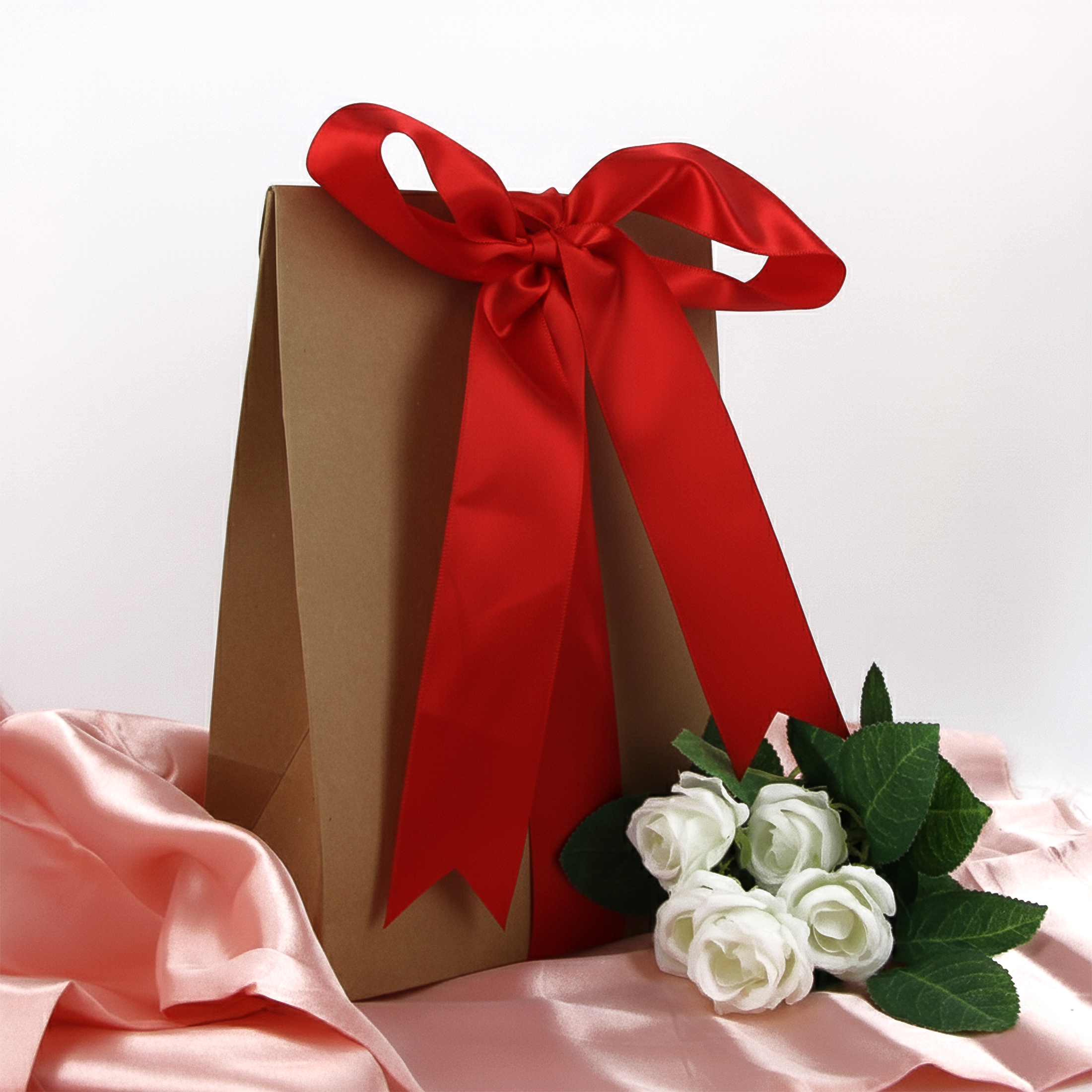 UNIQUE CREATIV Satin Ribbon 38 mm (1.5 in) × 3.65 m (1½ in × 4 yd), Red, 3.66 m (12 ft)