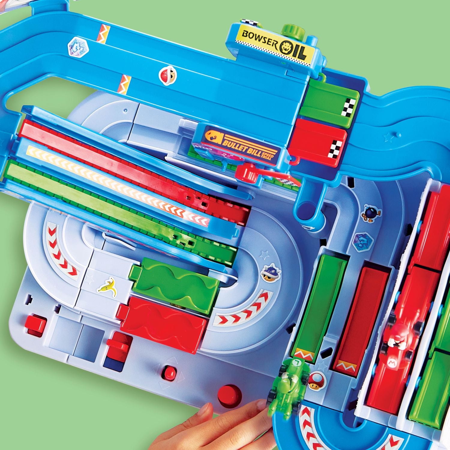 Epoch Games Super Mario Kart Racing Deluxe, Challenging Obstacle Course Track with Collectible Super Mario Kart Figures