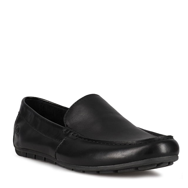 Born Men Allan Casual Loafers in black full-grain leather, featuring a slip-on design with medium width. These casual loafers offer a simple and versatile style with a comfortable fit, ideal for all-day wear. The shoe has a rounded toe, visible stitching details, and a textured rubber outsole for added grip.