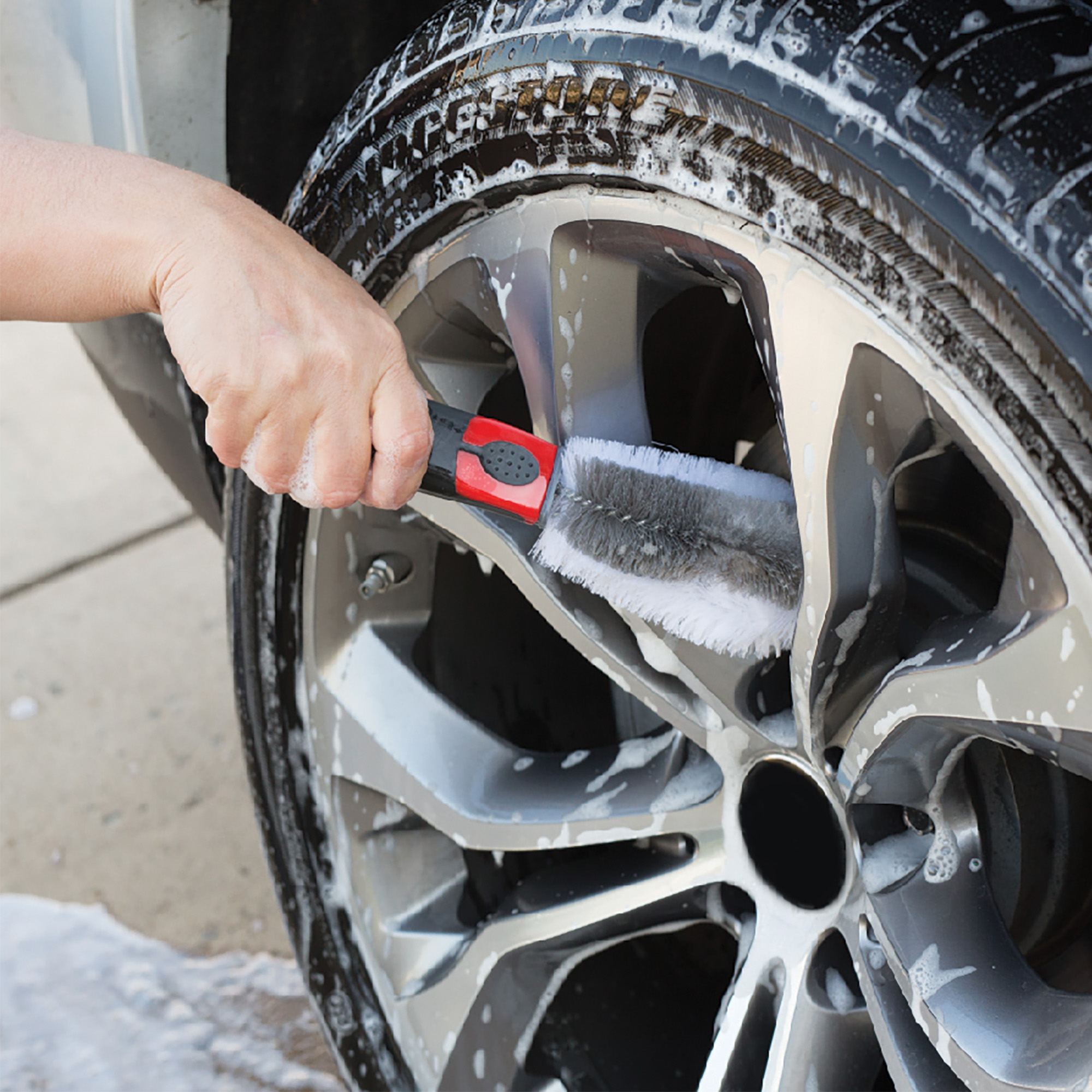 Prestige Series Brosse de nettoyage à double boucle pour roues et pneus d'automobile