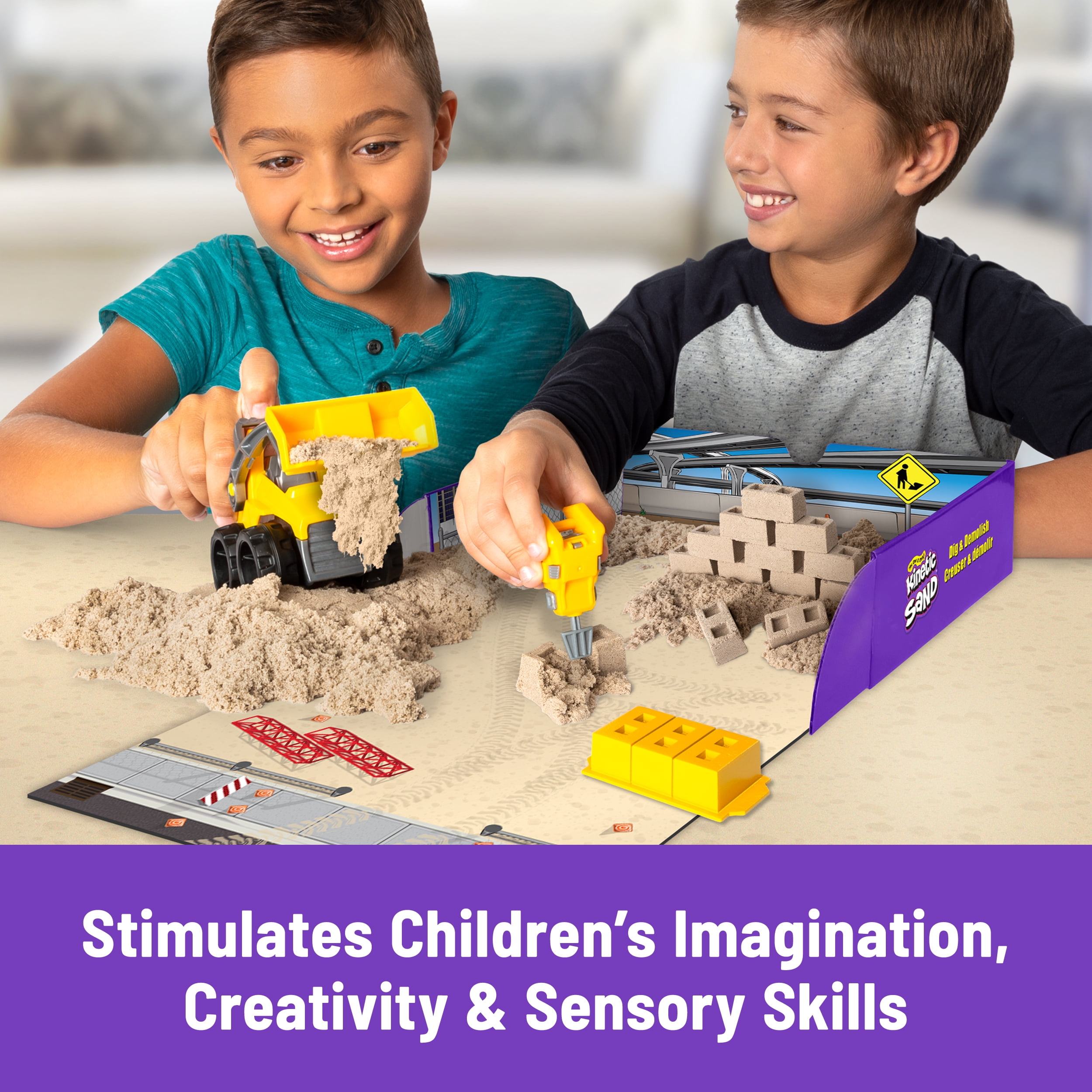 Kinetic Sand, Dig & Demolish Playset with 1lb Play Sand & Toy Truck, Sensory Toys for Kids Ages 3 and up