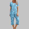 thumbnail image 2 of Mikilon Pyjama Décontracté pour Femmes, Ensemble de Sommeil Mode Imprimé à Manches Courtes, Pantalon Capri, 2 Pcs, Col Rond, Tenue de Détente Décontractée avec Poches, Ensemble 2 Pcs, Bleu Pâle, S, 2 of 8