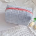 thumbnail image 1 of Jolie Trousse Cosmétique en Blocs de Peluche Grande Capacité Sacs à Carreaux Maquillage, 1 of 8