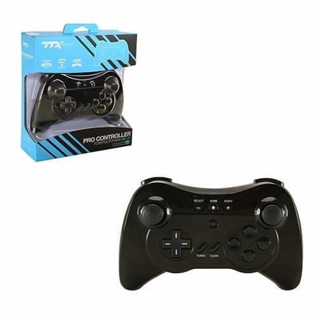 TTX Manette Pro Noire Techno pour la Nintendo Wii U Montrée dans et hors de Son Emballage de Vente au Détail Bleu et Noir, Présentant un design Ergonomique Noir avec Deux sticks Analogiques, un Pavé Directionnel et des Boutons Incluant select, home, start, turbo et clear, compatible avec les consoles Wii U pour une Autonomie Prolongée.
