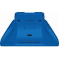 thumbnail image 4 of Station de charge rapide universelle Razer pour Xbox– Shock Blue, 4 of 4