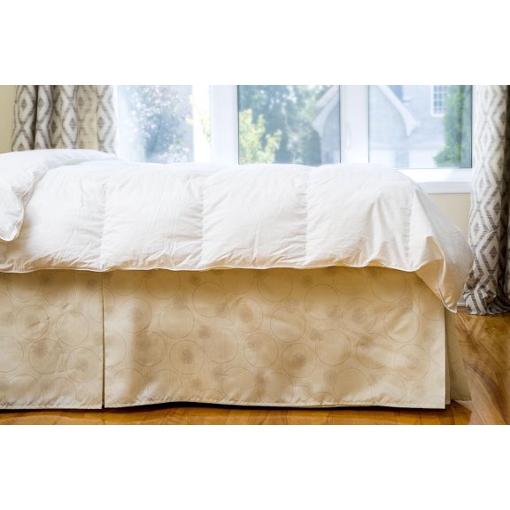 Jupe de lit Lavender Dream double de Gouchee Home – 137 cm x 195 cm, couleur crème avec imprimé floral lavande, tissu en fausse soie, lavable en machine
