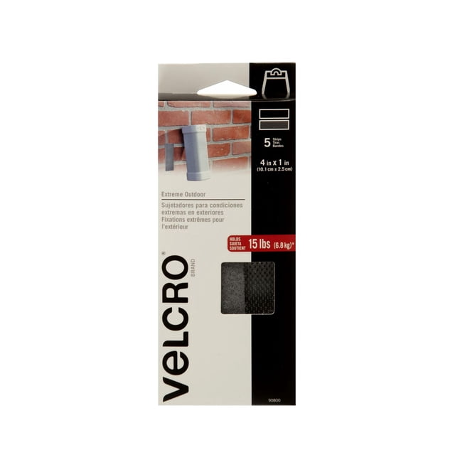 VELCRO(R) Marque Force Industrielle Extreme Fixations 4"X1"-Titane - Emballage 90800 avec Cinq Bandes Autoagrippantes Noires de 4 par 1 Pouce Conçues pour les Adhésifs de Montage Extérieur Extreme, Supporte jusqu'à 15 Lb (6,8 kg), Montrant une Fenêtre Texturée et un Exemple d'Utilisation sur un Mur de Briques.