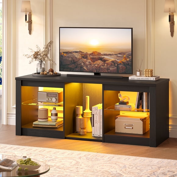 Meuble télé Bestier noir 121 cm (48 po) pour téléviseurs jusqu'à 140 cm (55 po) avec éclairage DEL intégré pour le salon.
