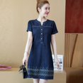 thumbnail image 2 of Robe en Denim pour Femmes Décontractée Été Mode Femmes Été Imprimée Ample Col en V Manches Courtes Longueur Genou Robe, 2 of 9
