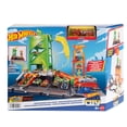 thumbnail image 2 of Hot Wheels Ville Station d’énergie Super Recharge, véhicule, 2 of 2