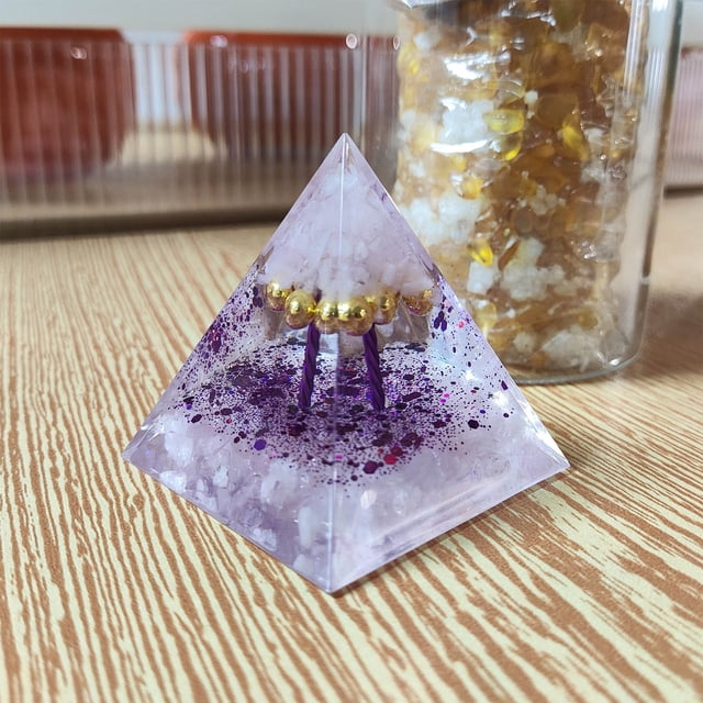 Crystal Quartz Resin Pyramid Desk Ornament 5cm Natural Stone Decorative Stand for Office Tabletop Zen Decor Gift
