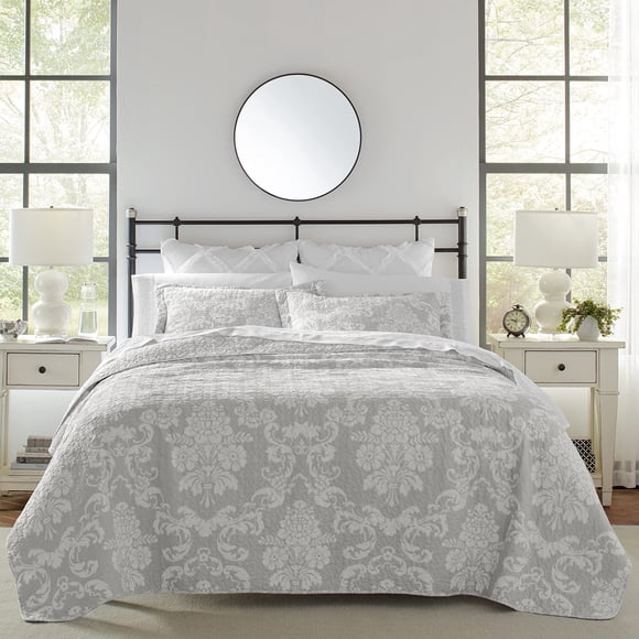 Laura Ashley Ensemble de Courtepointe en Coton Réversible avec Taies d'Oreiller Assorties, Décoration Légère Idéale pour Toutes les Saisons, Grand, Gris Vénitien, 4 Pcs