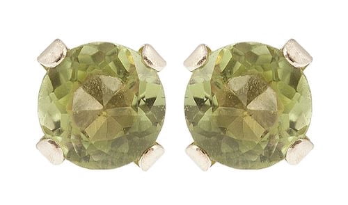 10kt Yellow Gold 3 mm genuine peridot stud Earrings