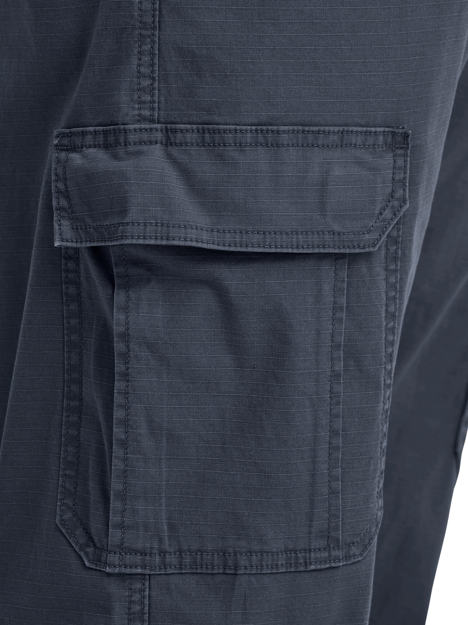 Pantalon cargo pour hommes Wrangler® Core à coupe décontractée