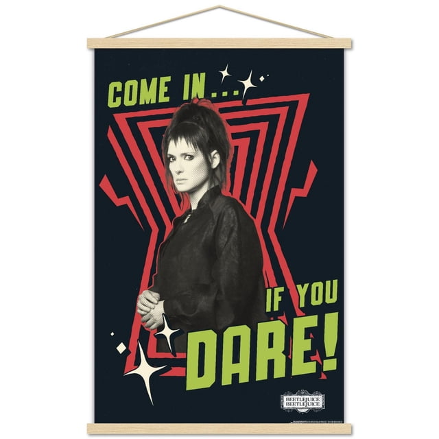 Beetlejuice Beetlejuice - Affiche Murale « Viens Si Tu Oses », 14,725 Po x 22,375 Po Encadrée, avec un Fond Noir Présentant un Texte Vert Audacieux « Viens... Si Tu Oses! » et un Motif Géométrique Rouge derrière une Figurine dans une Veste Sombre, Accentuée de Paillettes Blanches Type Étoile, Idéale pour la Décoration Murale de Chambre, Bureau Ou Dortoir et Facile à Accrocher avec un Accroche-Dents de Scie.