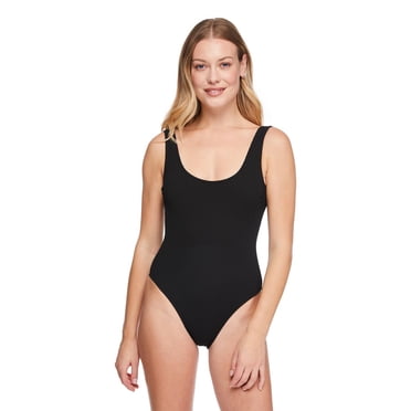 No Boundaries Women's Scoop-Neck One Piece Swimsuit