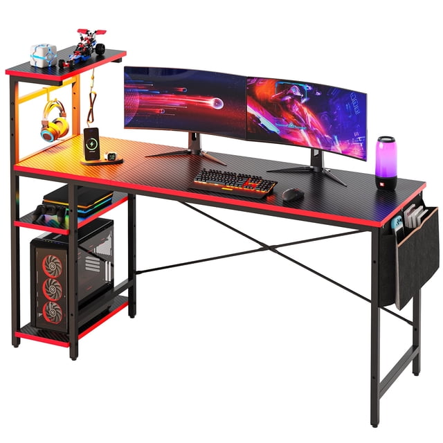 Bestier Bureau de Jeu Réversible de 63 Pouces Bureau d'Ordinateur avec Lumières DEL et Étagères à 4 Niveaux en Fini Fibre de Carbone Noir. le Bureau Présente un Grand Dessus de Table de 63 Pouces Accueillant Deux Moniteurs, un Clavier et des Accessoires de Jeu. Il Comprend un Éclairage DEL RVB avec Sept modes de Couleur, un Crochet pour Écouteurs, un Sac de Rangement Latéral et Quatre Tablettes Ajustables pour l'Organisation. la Conception Robuste Intègre une Barre Croisée en X et une Tige Repose-Pieds pour la Stabilité, le Rendant Idéal pour le Jeu Ou l'Utilisation au Bureau dans les Chambres,