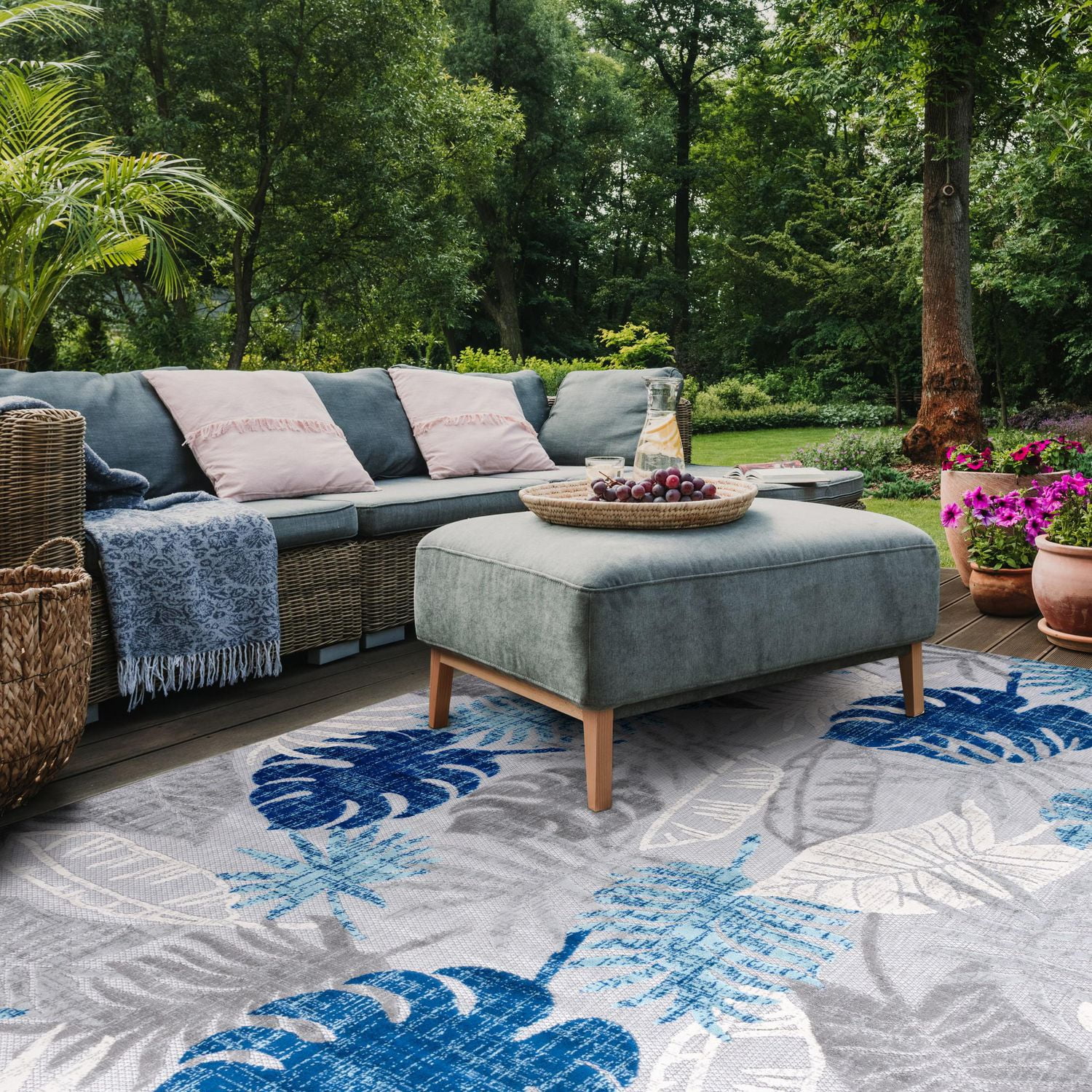 SAFAVIEH Cabana Kuzman Floral Outdoor Area Rug