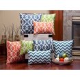 thumbnail image 2 of Pillow Perfect 512846 Treillis Damas Bleu Coussin Rectangulaire - Bleu-Beige, 2 of 3