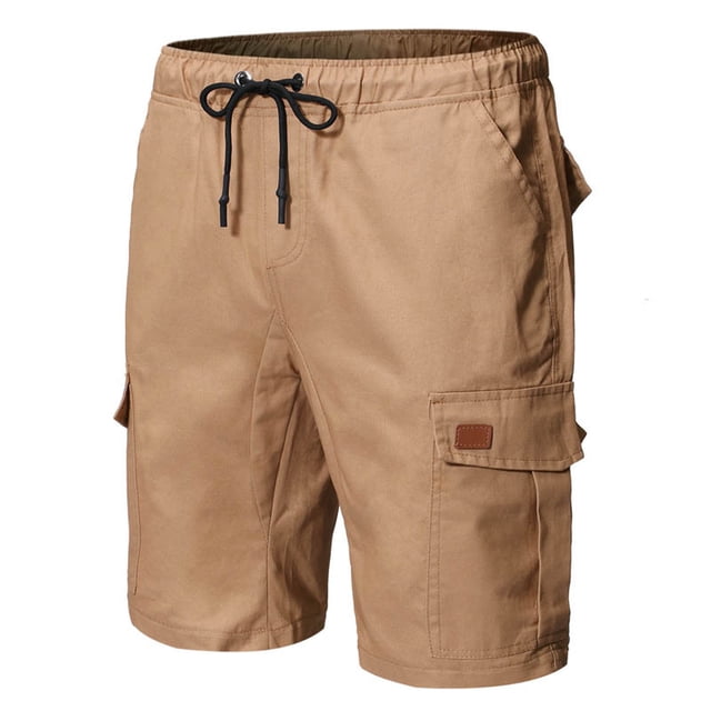 TopLLC Shorts pour Hommes, en Tissu de Coton Beige avec Taille Élastique et Cordon de Serrage. Ces Shorts cargo pour Hommes Comprennent de Multiples Poches Utilitaires, Y Compris des Poches à Rabat Latéral et des Compartiments Zippés, Idéals pour les Activités de Plein Air comme la Randonnée et le camping. Les Shorts Sont Conçus pour le Confort et la Respirabilité, Ce Qui les Rend Adaptés aux Tenues Décontractées et Actives.