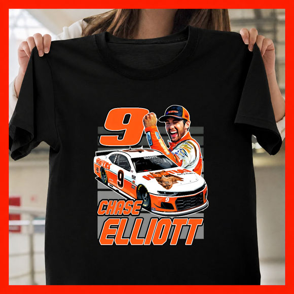 Chase Elliott Hooters 9 Hendrick Motorsports Nascar Stock Car Uniform Unisex T-Shirt, up to size 3XL.