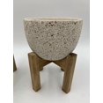 thumbnail image 1 of Planteur de ciment de tendances de maison avec le stand en bois, 1 of 1