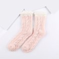 thumbnail image 1 of Chaussettes Roses Chaudes et Confortables pour Femmes Bas de Contention Pelucheux Chaussettes de Pantoufles Douces en Tissu Chaud, 1 of 5