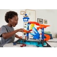 thumbnail image 4 of Hot Wheels Track Set and 1:64 Scale Toy Car, City Shark Escape, Multi-Level Playset, 4 of 6