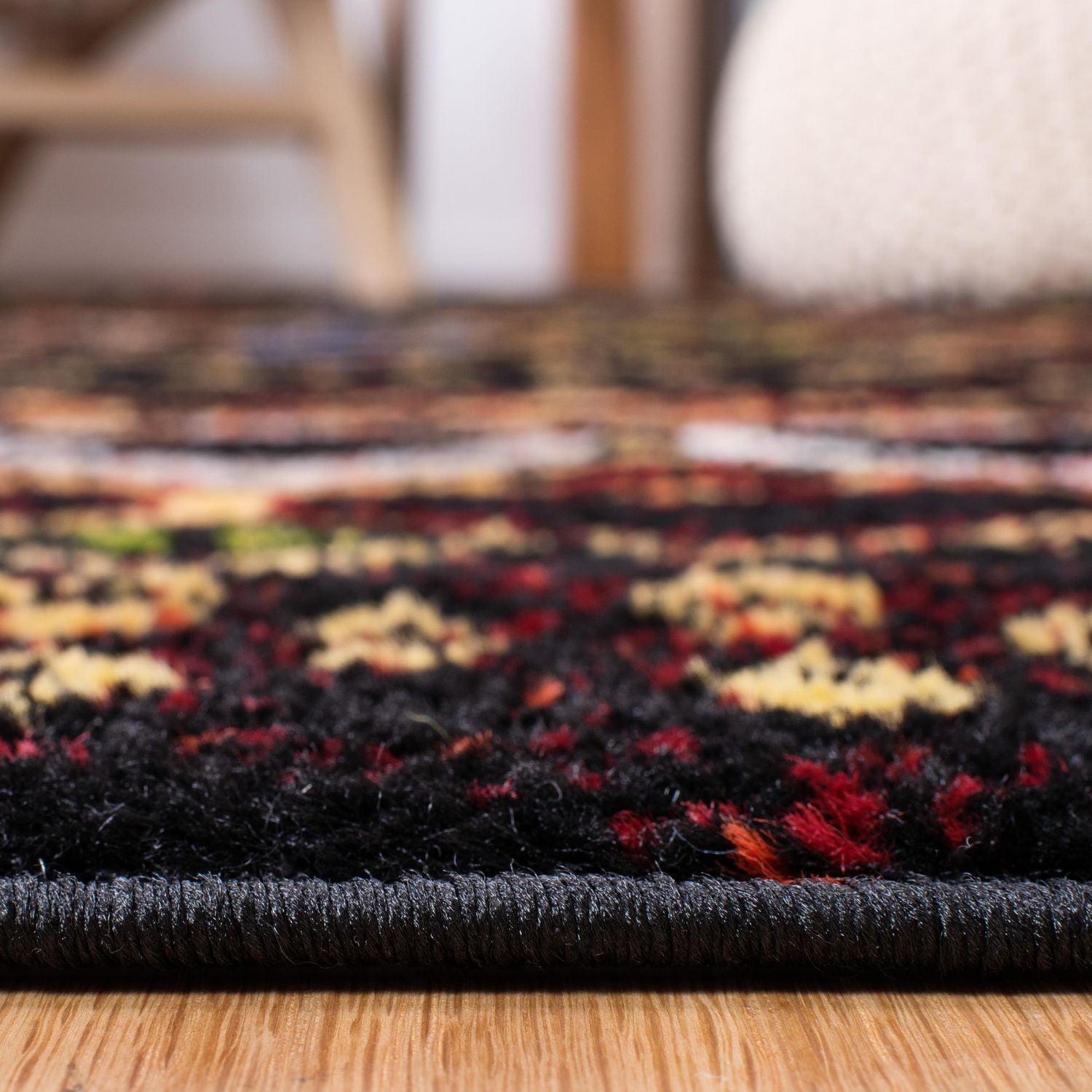 SAFAVIEH Amsterdam Gladwin Geometric Area Rug