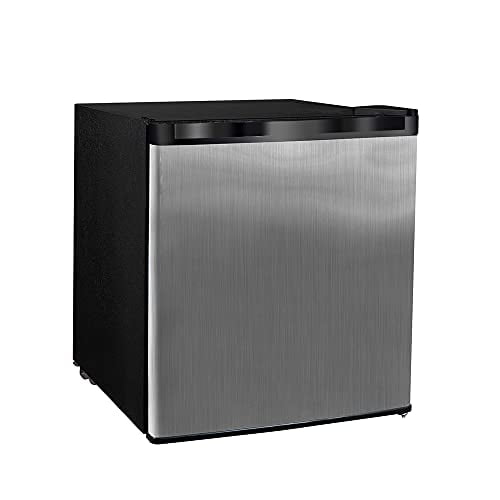 Finition en Acier Inoxydable 1,1 Pi3. Mini Congélateur Vertical Compact avec Contrôle de Température Réglable, Doté d'Une Élégante Porte Réversible en Acier Inoxydable et d'Une Armoire Noire. Ce Congélateur Homologué ENERGY STAR Comprend une Tablette en Fil Métallique Amovible, un thermostat Réglable et un Dégivrage Manuel pour un Nettoyage Facile. Conçu avec un Dos Affleurant et des Pieds de Nivellement Ajustables, Il s'Intègre de Façon Fluide dans les Petits Espaces comme les Cuisines, les Bureaux, les garages Ou les sous-Sols. Dimensions : 17,5 Pouces de Large, 17