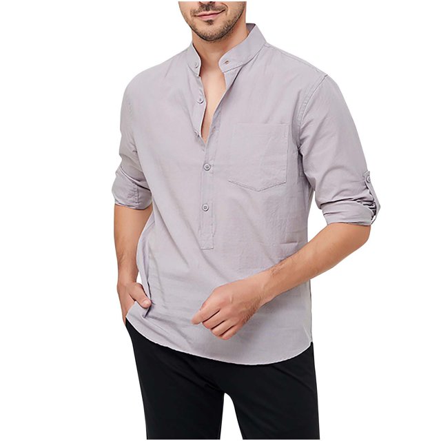 Chemise à Manches Longues pour Hommes, Chandail Décontracté à Col Rabattu avec Boutons, Chemises Décontractées en Lin Type Coton à Manches Longues pour Hommes. la Chemise Présente un Tissu en Lin Type Coton Gris Pâle avec Col Rabattu, Patte de Boutonnage et une Poche Poitrine Simple. les Manches Sont Retroussées et Sécurisées avec des Languettes à Boutons, Mettant en Valeur un Style Décontracté Mais Stylé. Convient aux occasions Quotidiennes, Extérieures et Décontractées.