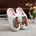 thumbnail image 4 of Pantoufles d'Hiver pour Femmes Adultes d'Intérieur Confortables et Douces Pantoufles d'Hiver pour Dames Pantoufles Douillettes Chaussures d'Intérieur Pantoufles d'Hiver Douillettes pour Femmes, 4 of 8