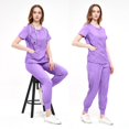 thumbnail image 2 of LYMAYTER Uniforme d'Infirmière à Col Rond pour Femmes avec Fermeture Éclair et Multi-Poches Ensemble d'Uniforme Médical pour P-2TG, 2 of 6