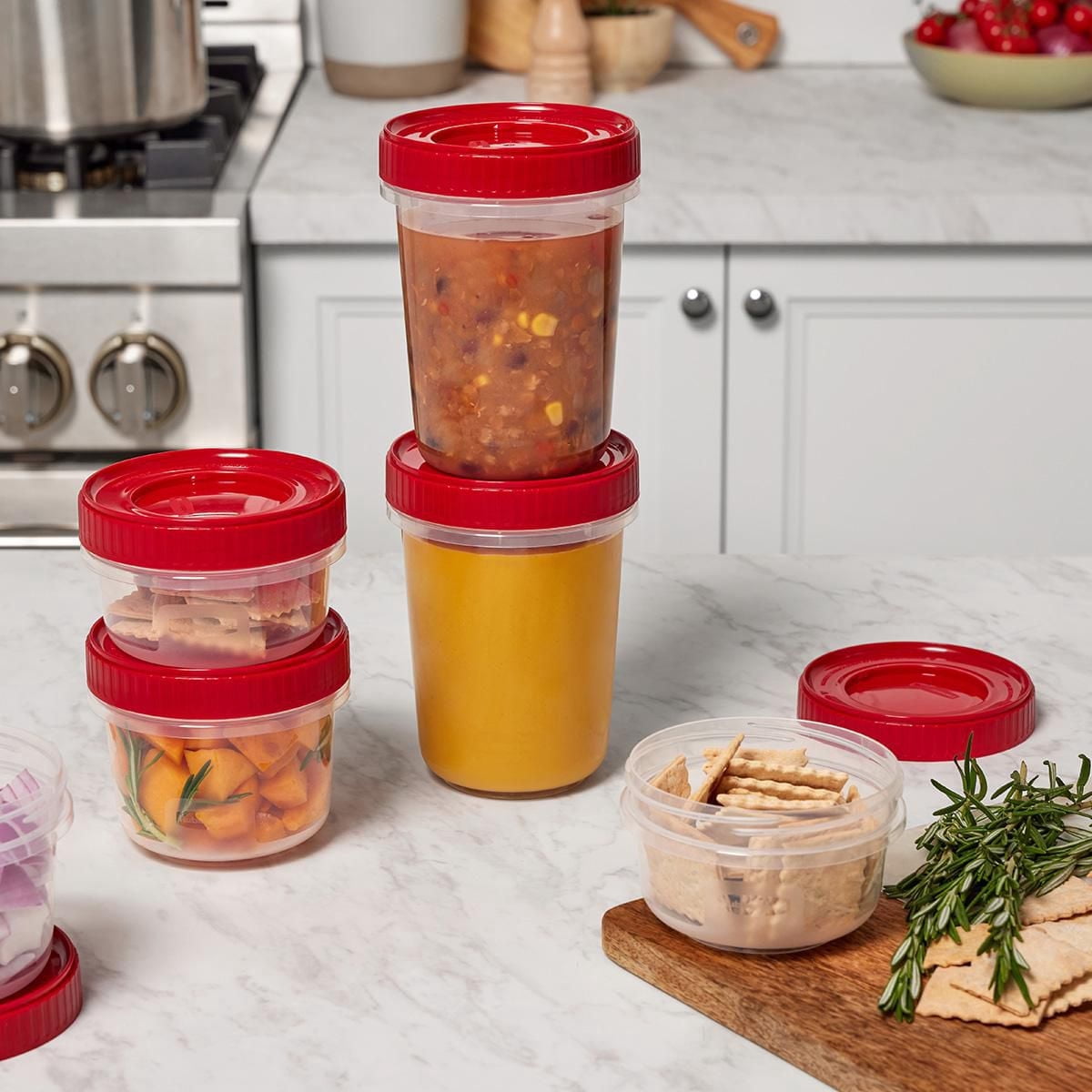 Récipients d'entreposage pour les aliments Rubbermaid TakeAlongs Twist & Seal à emporter, 828 ml (3,5 tasses), rouge, paquet de 2
