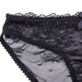 thumbnail image 2 of Sous-vêtements pour Femmes en Maille Transparente Lingerie Broderie Soutien-Gorge et String et Bas, 2 of 4