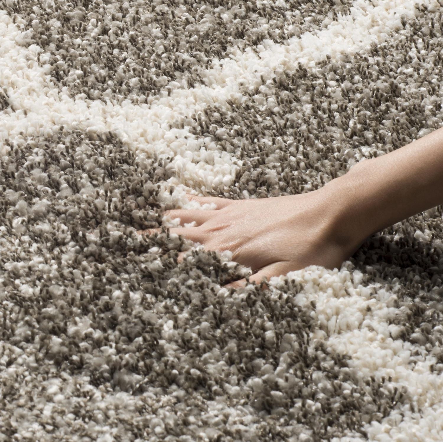 Safavieh Hudson Aline Geometric Shag Area Rug