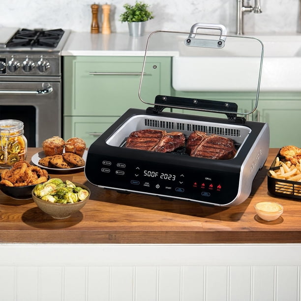 Gourmia FoodStation™ Smokeless Grill & Air Fryer with 5 Functions