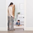thumbnail image 3 of Barrière de sécurité rétractable Regalo pour bébé, barrière en maille murale de 50 po pour portes et escaliers, réglable, indicateur de verrouillage, quincaillerie incluse, 3 of 4