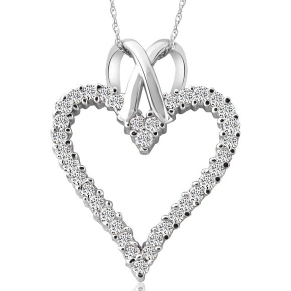 1 1/10ct Diamond Heart Shaped Pendant Necklace Solid 14K White Gold