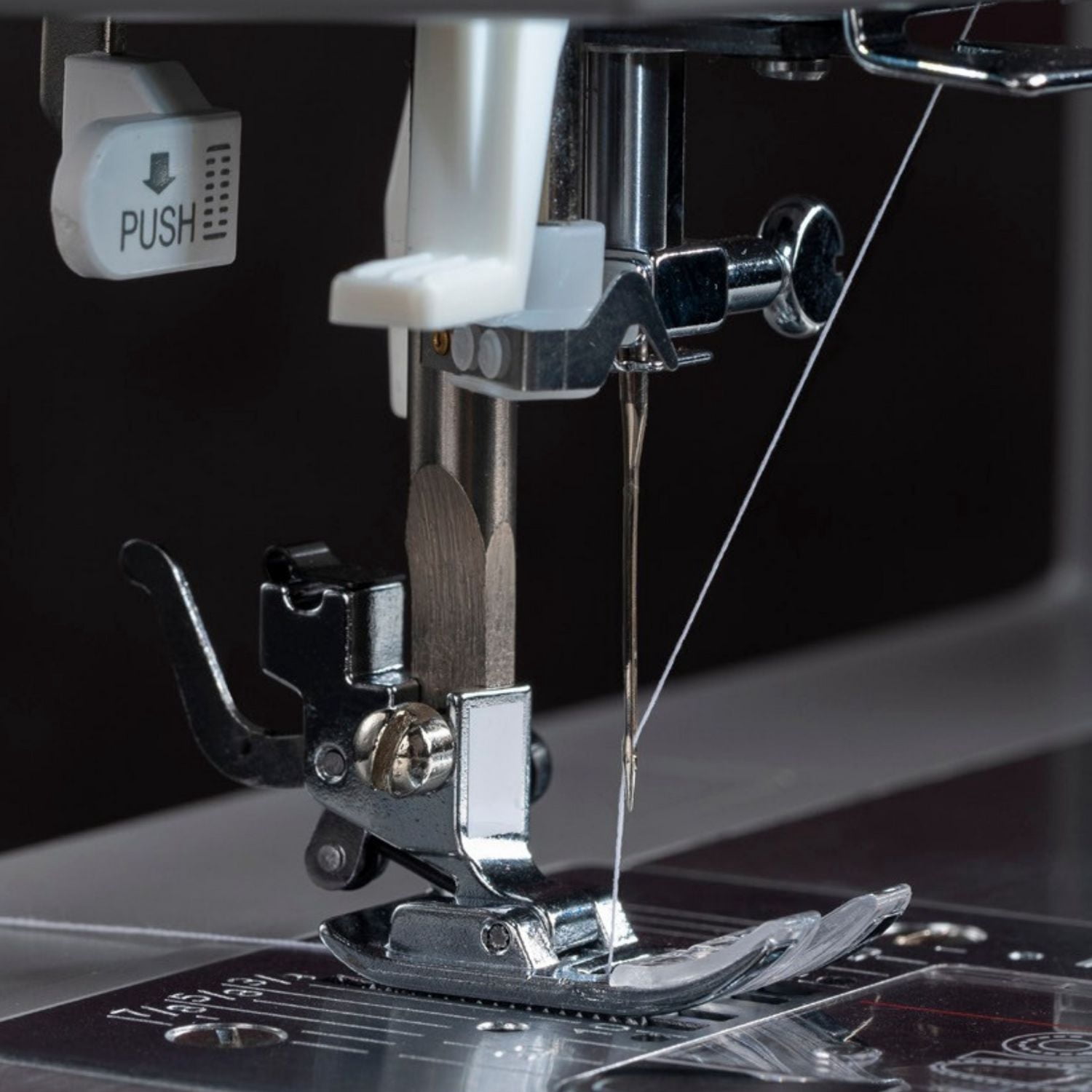 SINGER® Aiguilles pour cuir, machine à coudre, taille 100/16, 5 unités – Pointe biseautée