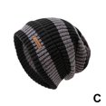 thumbnail image 3 of [Ready Stock] Bonnet Épais à Carreaux Rétro Mode Coréenne Automne Chaud Voyage Hiver, 3 of 8