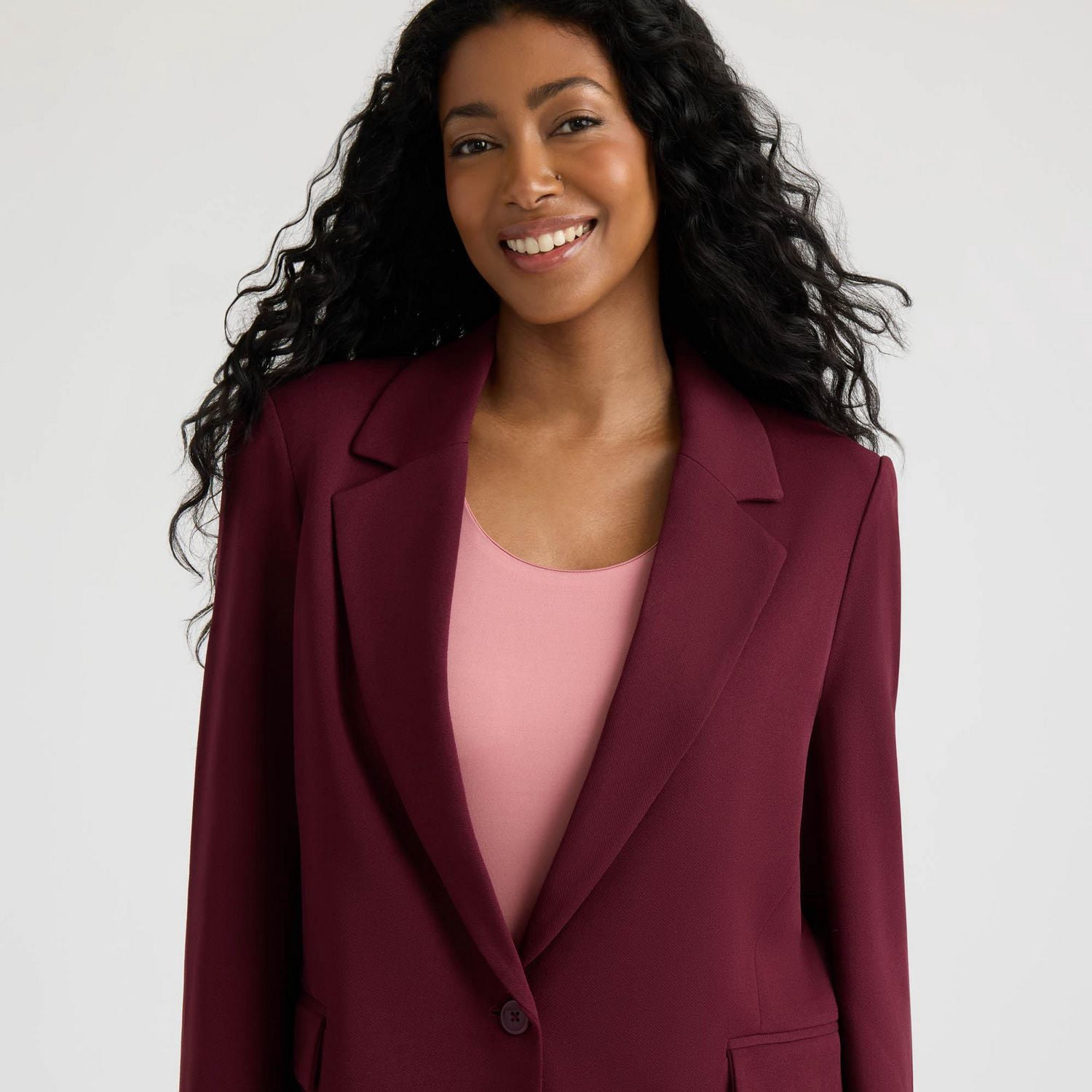 Blazer en sergé extensible en coupe décontractée pour femme Mexx
