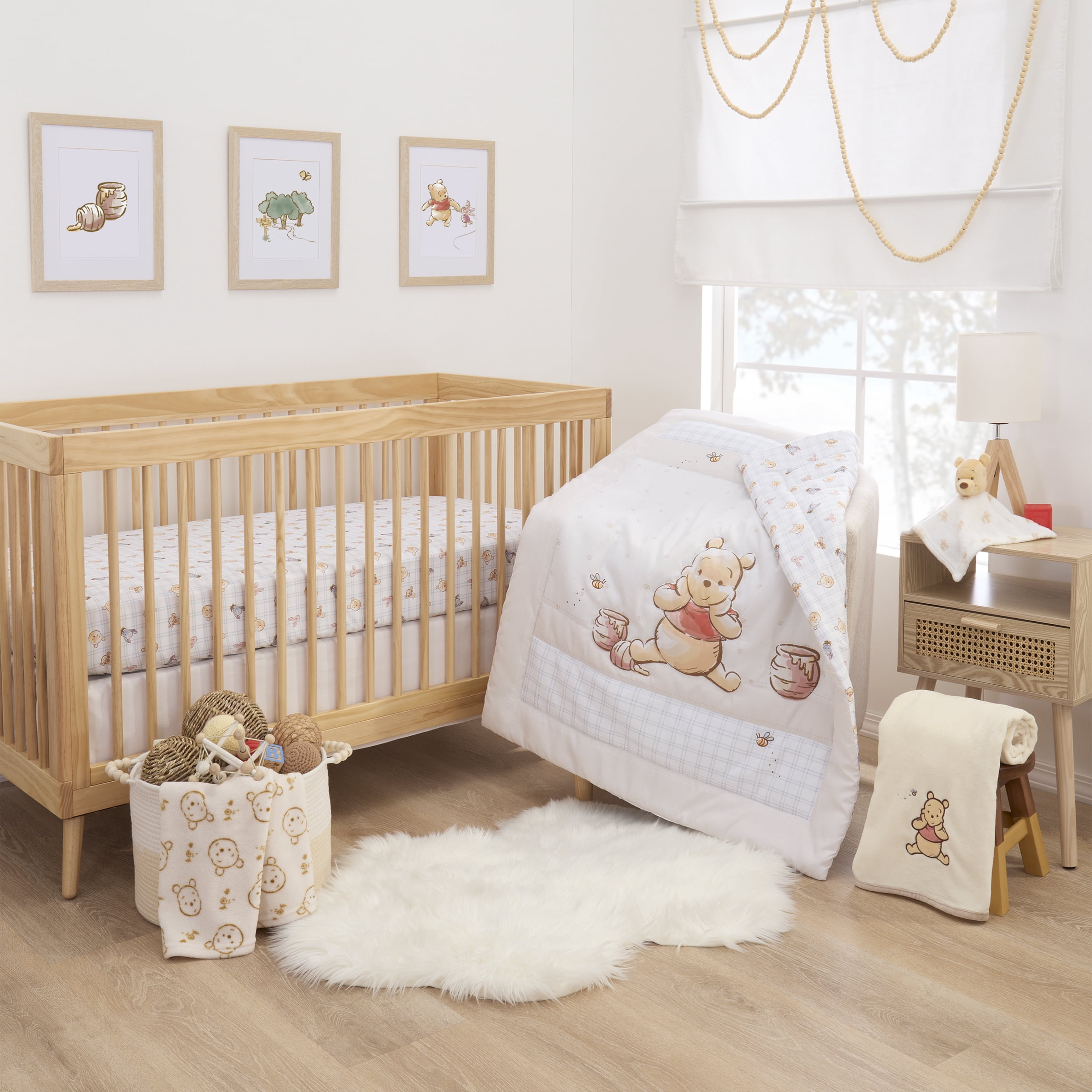Disney Winnie The Pooh Warm Wishes Fitted Crib Sheet, Unisex Infant