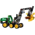 thumbnail image 4 of LEGO Technic L’Abatteuse-Façonneuse à Roues John Deere 1470H 42218, 4 of 9