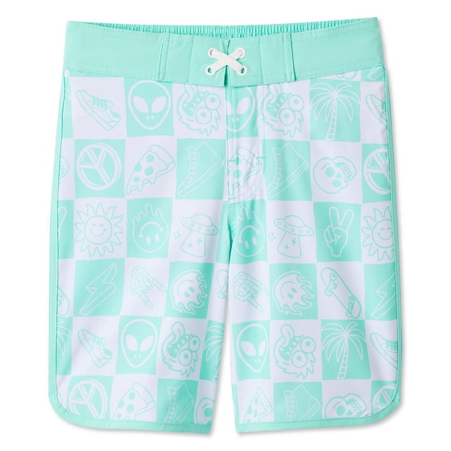 George Short de Planche pour Garçons en turquoise Pâle et Blanc à Motif Damier avec des Icônes comme des Extraterrestres, des Pizzas, des Signes de Paix, des Palmiers, des Espadrilles, des Crânes et des Planches à Roulettes. Doté d'Un devant Plat avec Cordon de Serrage Blanc Synthétique, d'Une Taille Élastiquée, d'Un Tissu Extensible à Séchage Rapide 4 Directions et d'Une Doublure Intérieure Idéale pour la Plage et le Bord de la Piscine.
