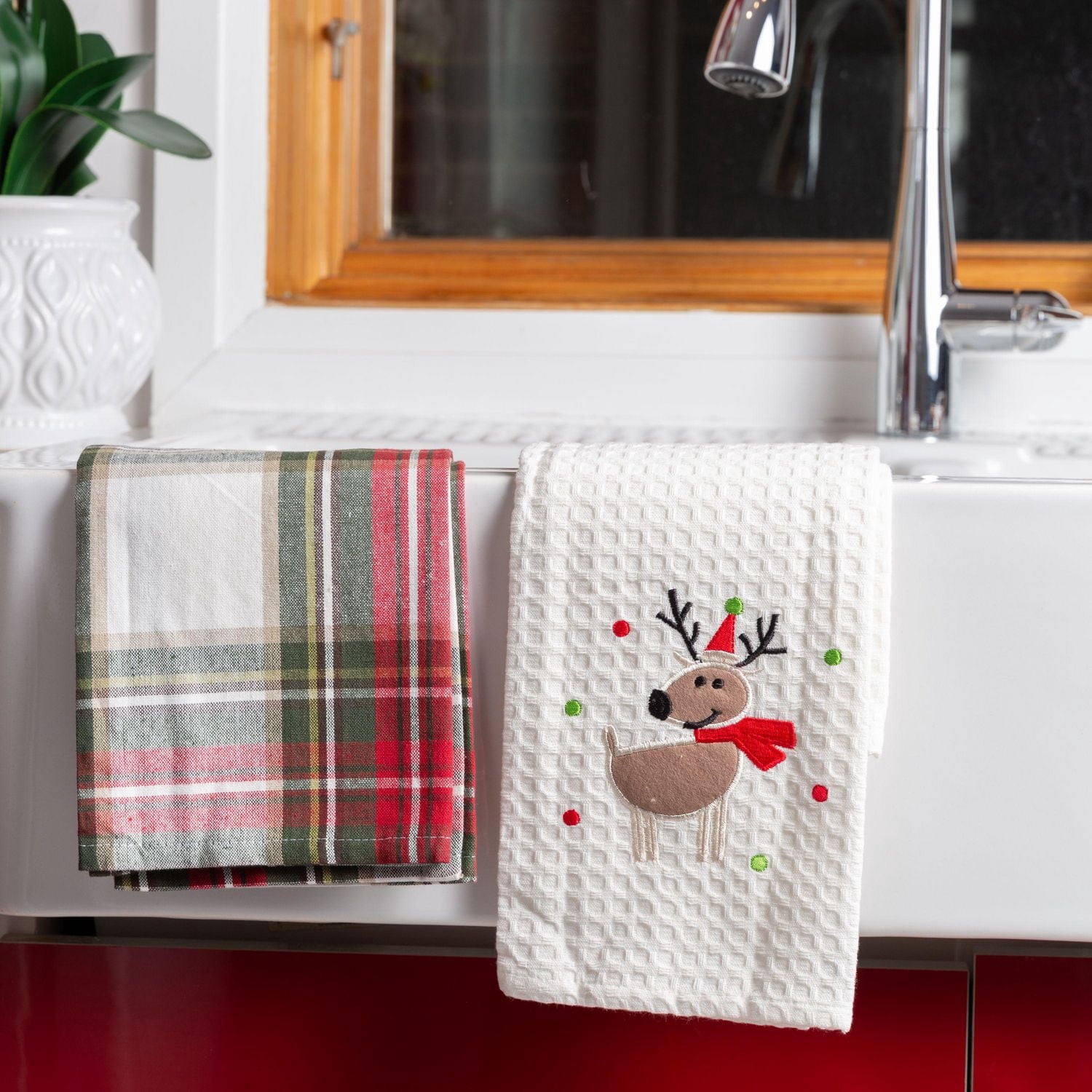 Celebration Plaid 100% Cotton Kitchen Towel